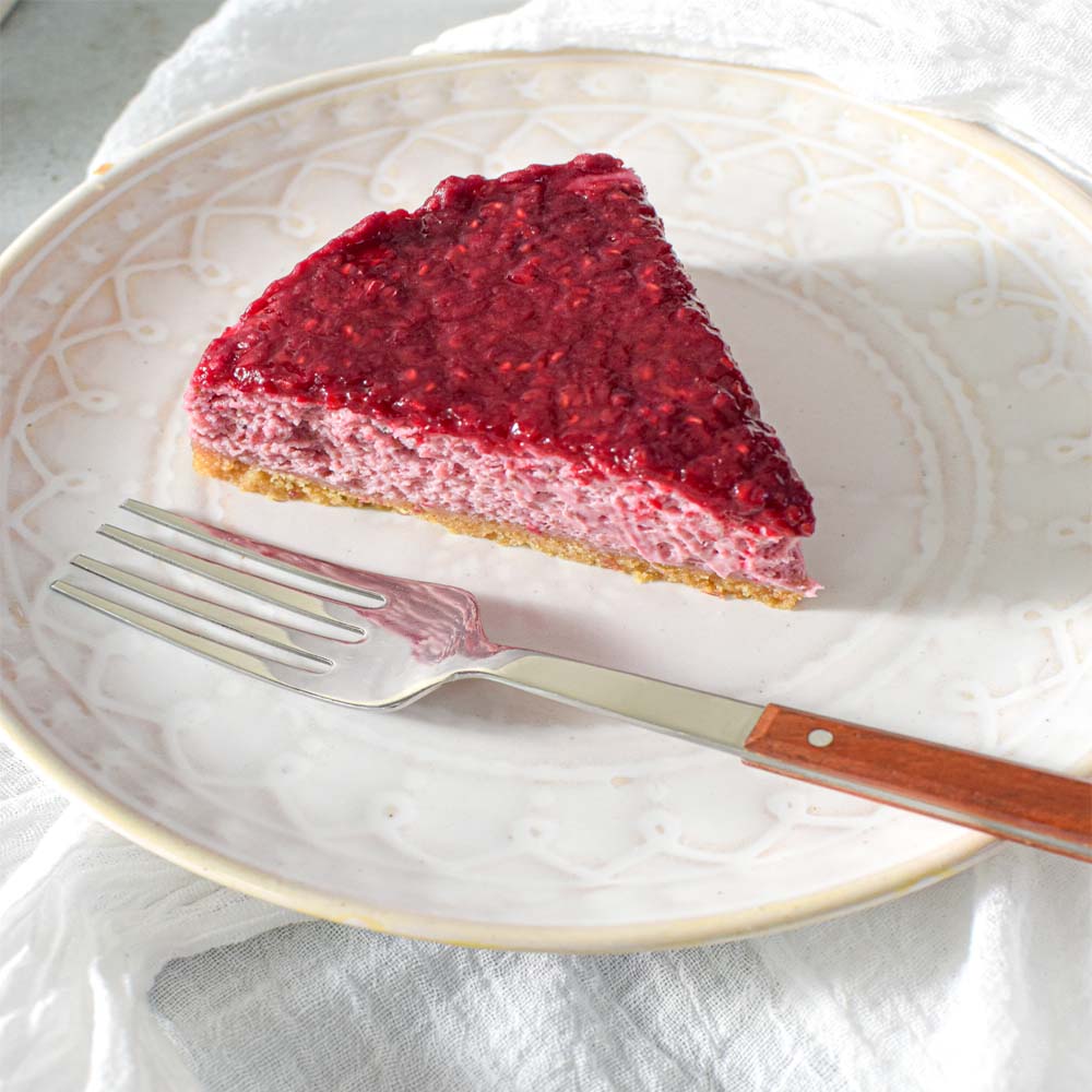 Sugar Free Raspberry Whole cheesecake2